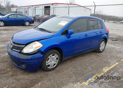 2011 Nissan Versa 1.8S z USA, uszkodzony, nr VIN 3N1BC1CP7BL498835